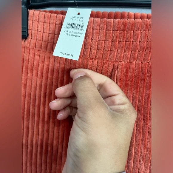 NWT Aerie flare groove on velour flare pants - Picture 3 of 4